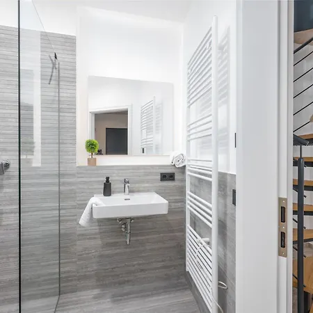 Apartment Alpen-suite Bad Toelz, 2 Maisonetten Fuer Familien & Gruppen
